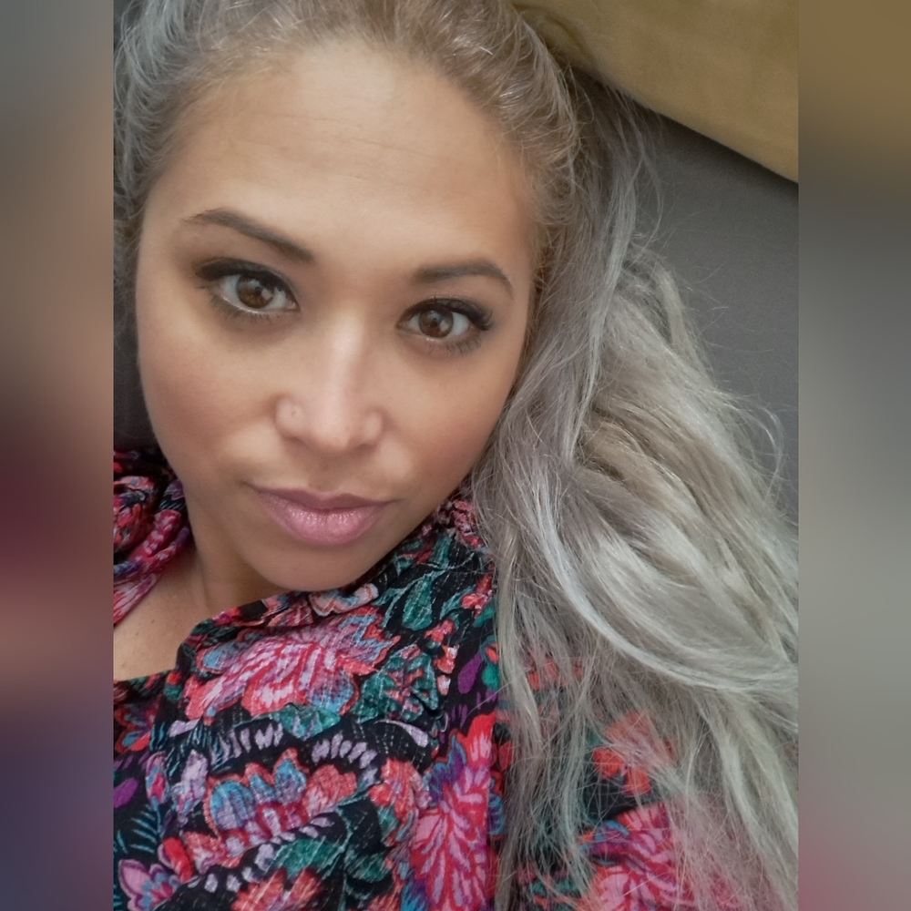 Meet your Posher, Michelle Lynn